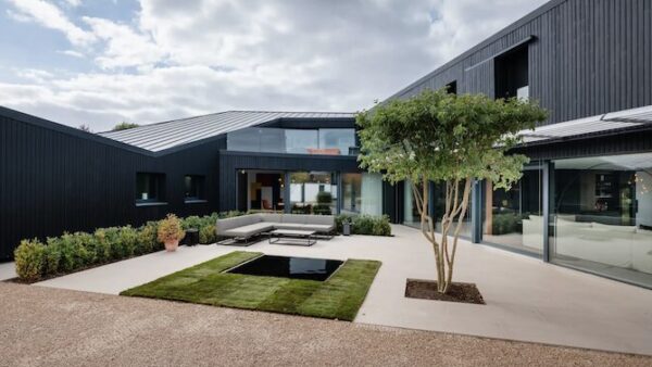 CIOB member wins award for multi-disciplinary design work