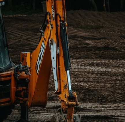 Surrey groundworks specialist crosses £100M revenue threshold