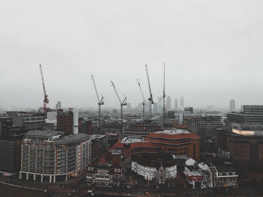 Chartway Group reports £26.6m operating loss from unprofitable contracts
